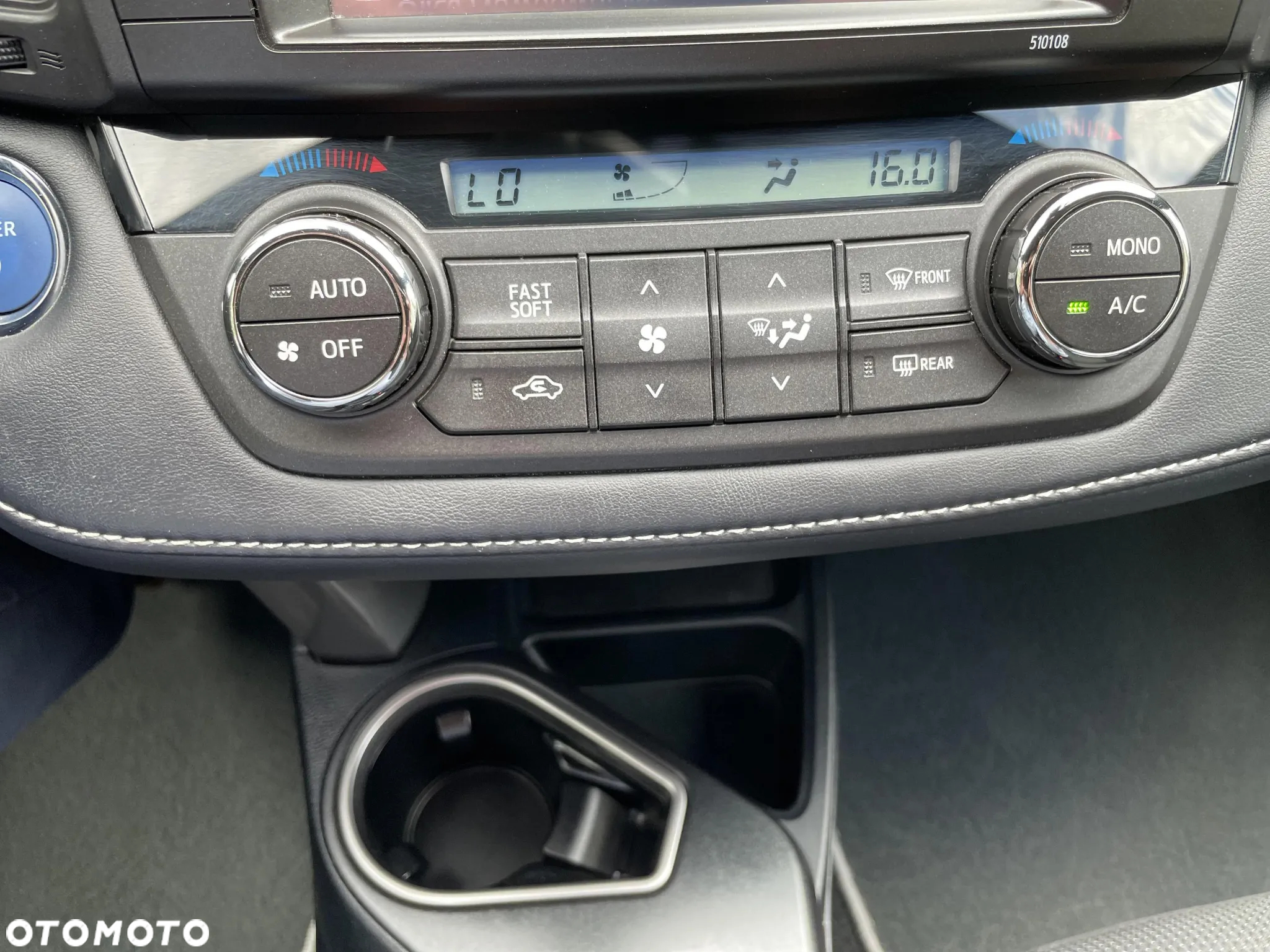 Toyota RAV4 Hybrid Style 4x2 - 22