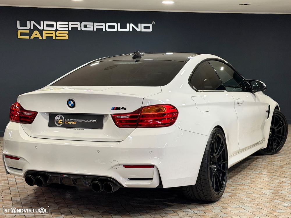 BMW M4 Auto - 22