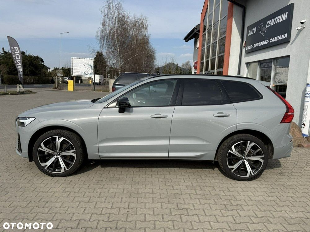 Volvo XC 60 B4 D Ultimate Dark - 11
