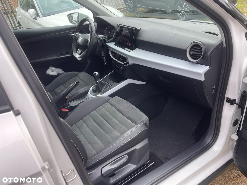 Seat Arona 1.0 TGI XCELLENCE - 17