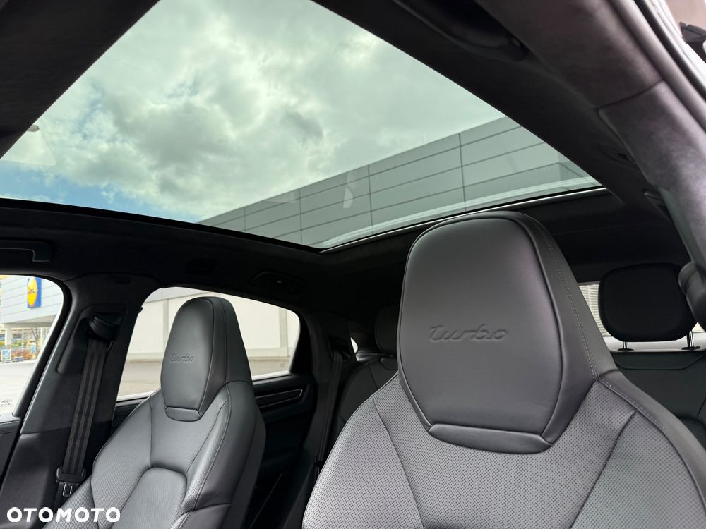 Porsche Cayenne Turbo Tiptronic S - 12