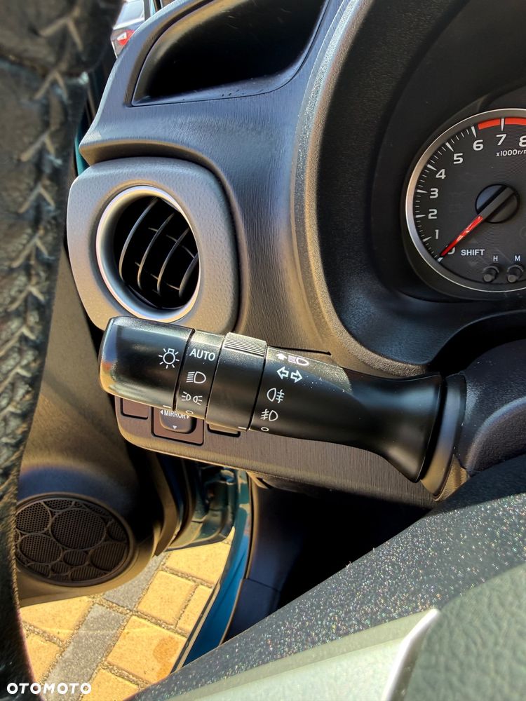 Toyota Yaris 1.33 VVT-i Edition 2014 - 26