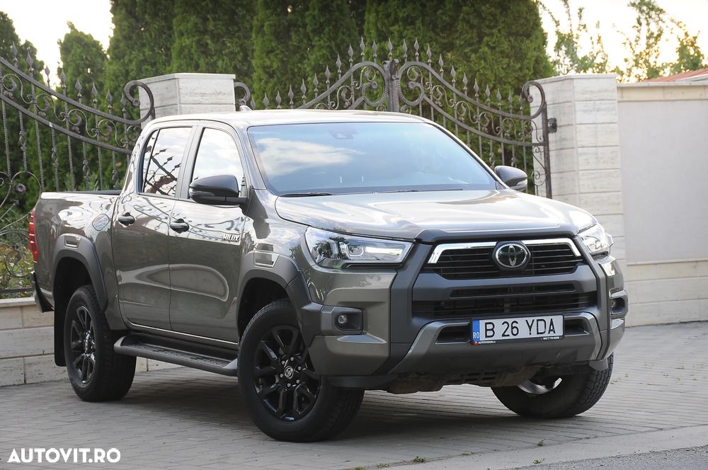 Toyota Hilux 2.8D 204CP 4x4 Double Cab AT Invincible Color Edition - 10