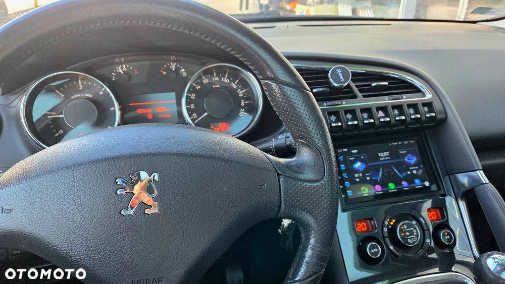 Peugeot 3008 1.6 HDi Premium - 7