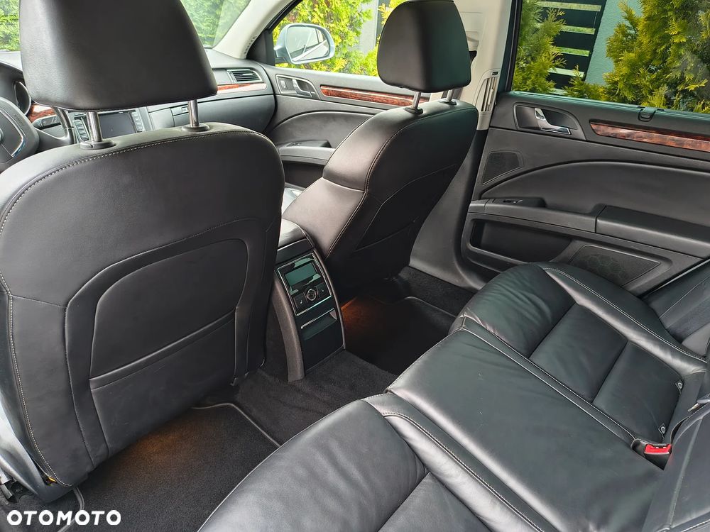 Skoda Superb 3.6 V6 4x4 DSG Ambition - 9