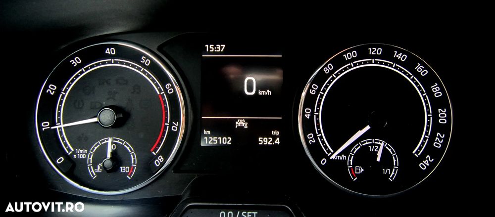 Skoda Fabia 1.0 TSI Ambition - 7