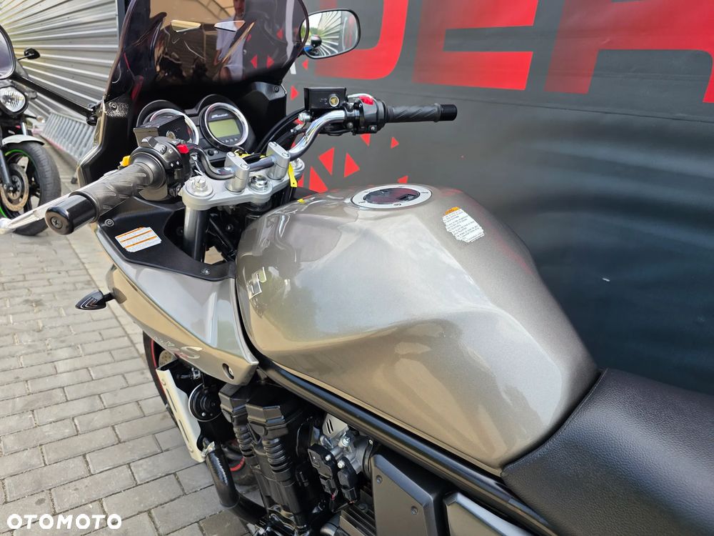 Suzuki Bandit - 9
