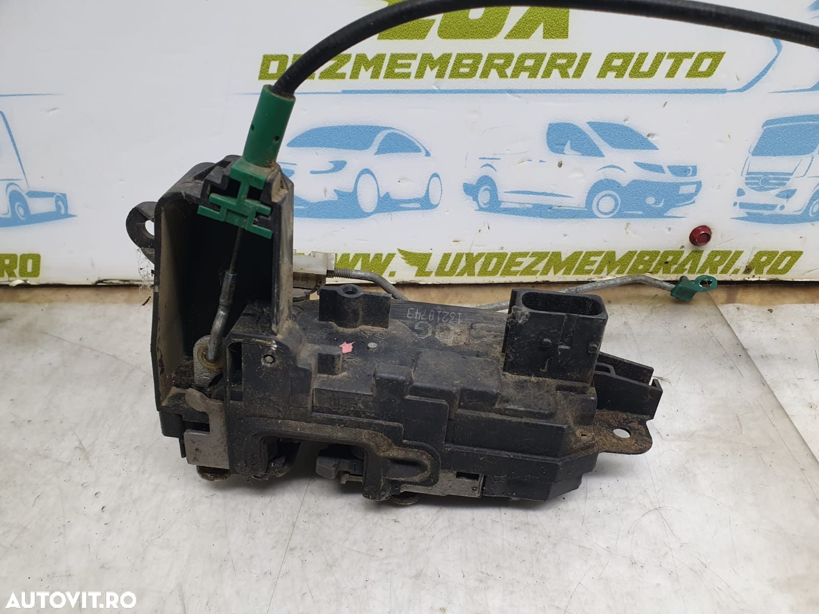 Broasca usa dreapta fata 13210749 Opel Astra H [2004 - 2007] - 1