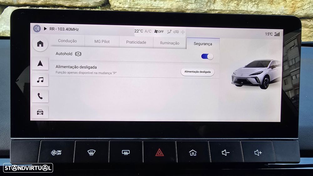 MG MG4 64 kWh Luxury - 40