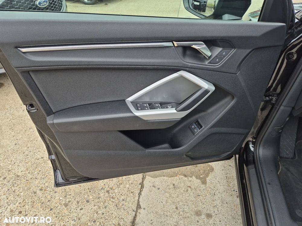 Audi Q3 45 TFSIe S tronic - 10