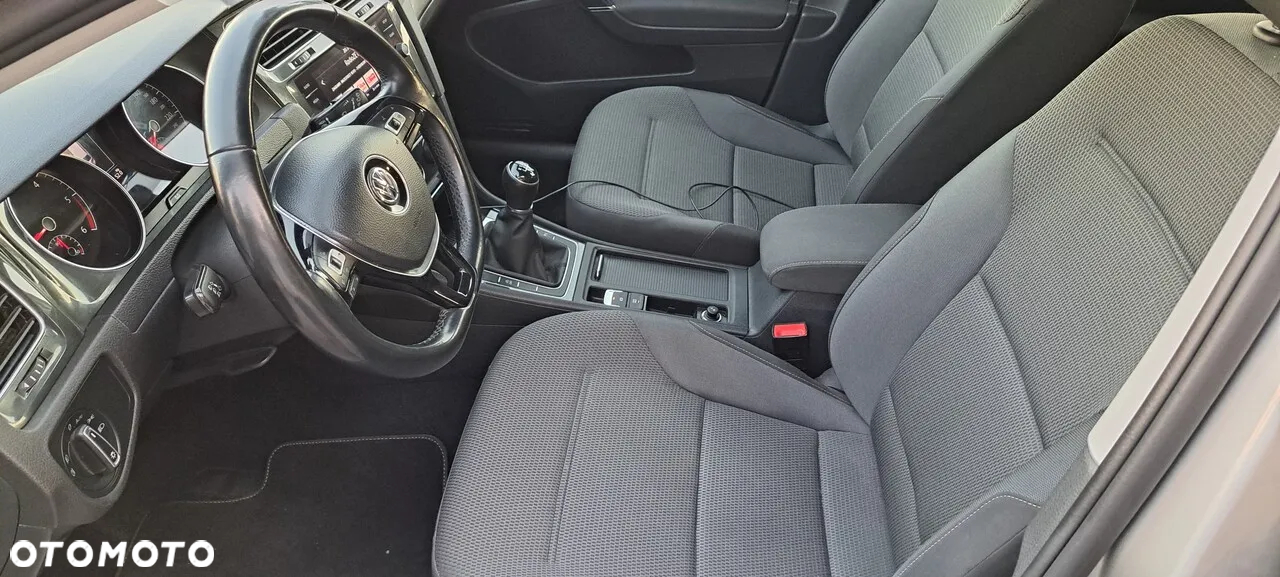 Volkswagen Golf VII 1.6 TDI BMT Comfortline - 8