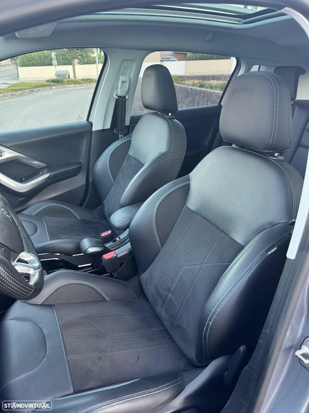 Peugeot 2008 PureTech 110 Stop&Start EAT6 Crossway - 12