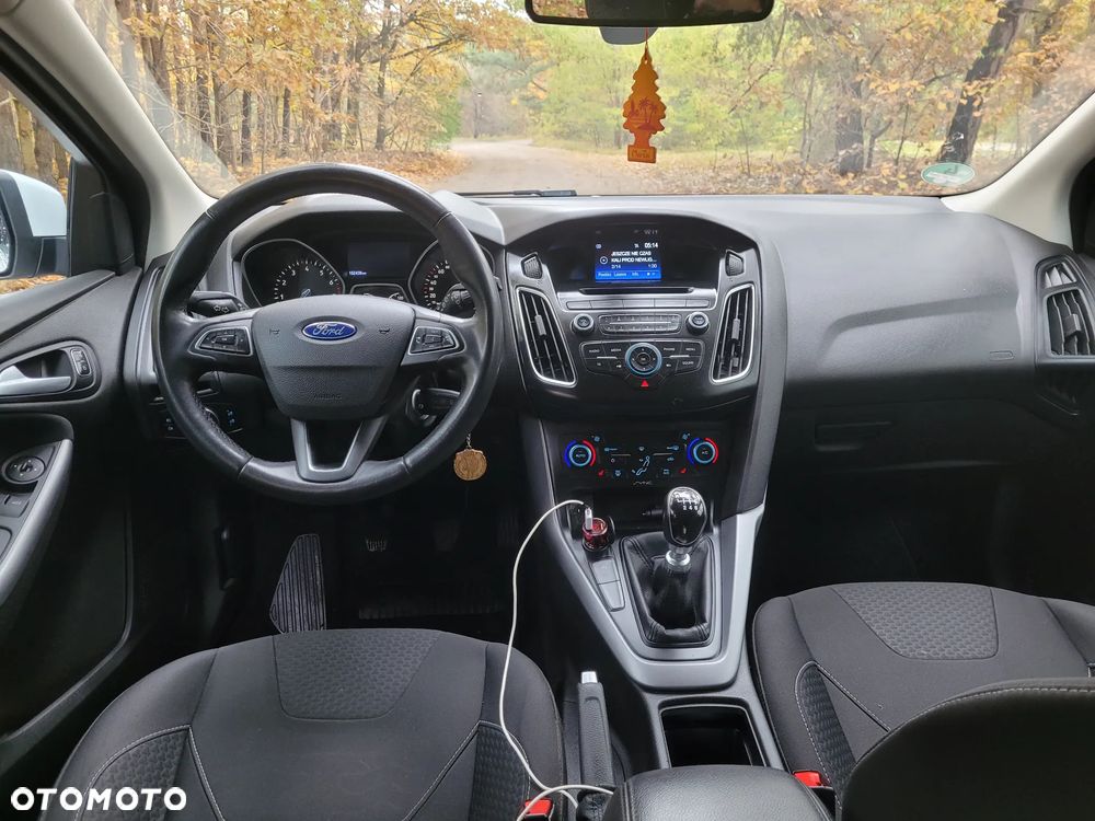 Ford Focus - 11