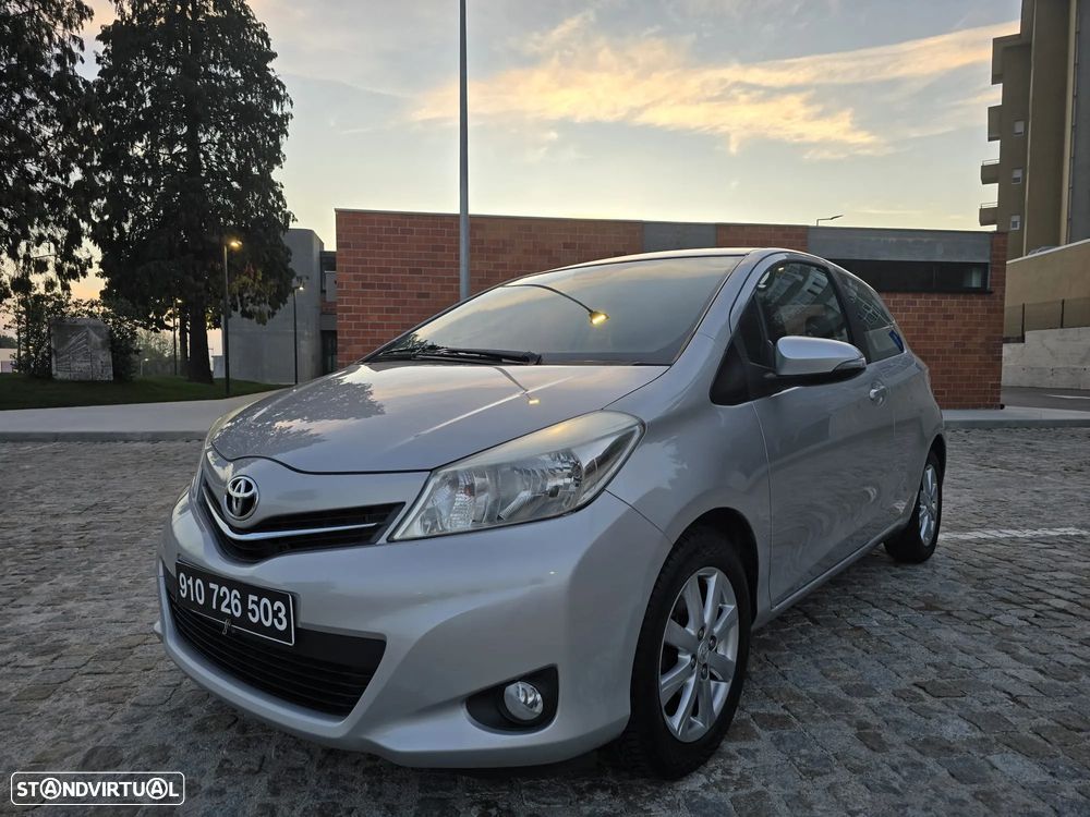 Toyota Yaris 1.0 VVT-i Comfort+P.Style - 1