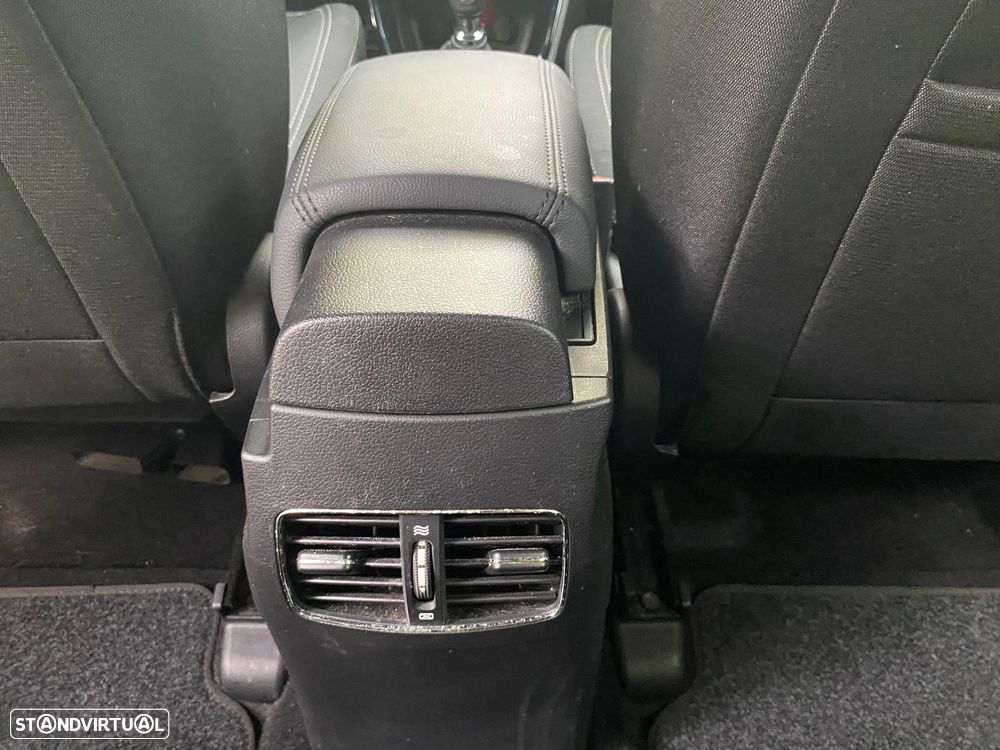 Kia Ceed SW 1.6 CRDi GT Line - 12
