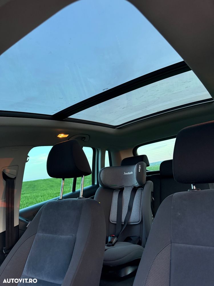 Volkswagen Tiguan - 6