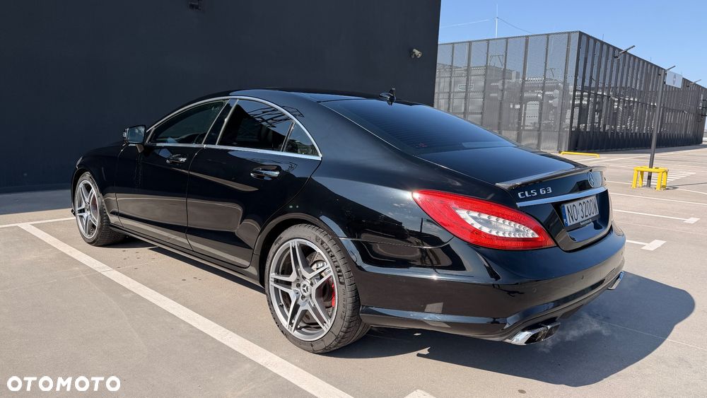Mercedes-Benz CLS 63 AMG AMG SPEEDSHIFT MCT - 3