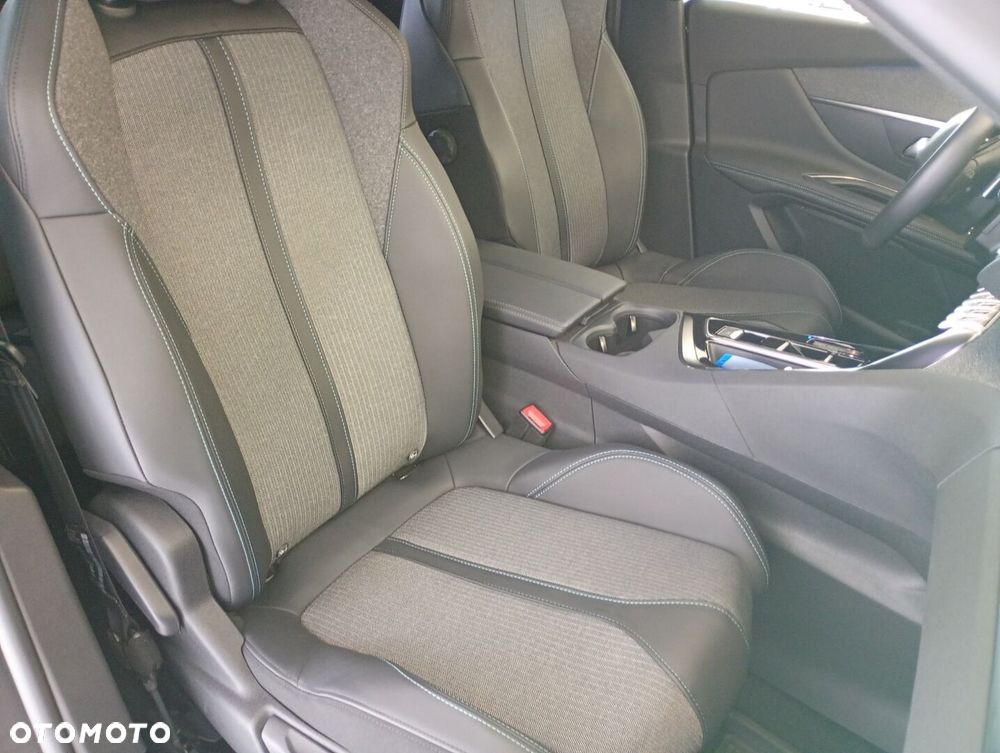 Peugeot 3008 1.2 PureTech Allure Pack S&S EAT8 - 15