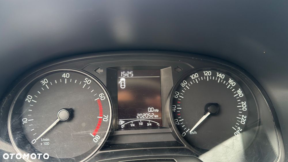 Skoda Fabia - 16
