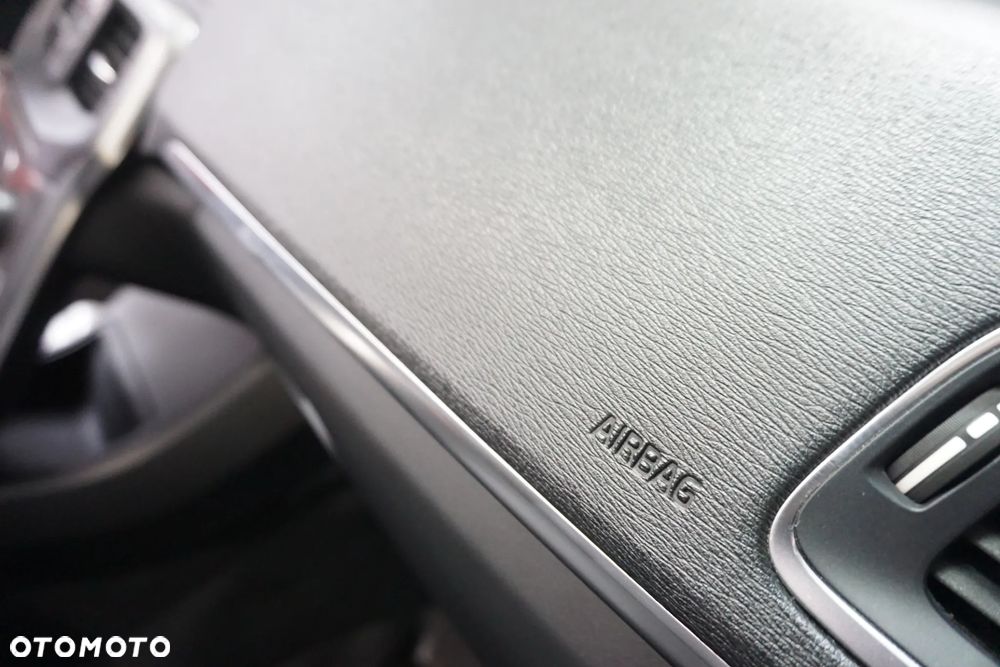 Volvo V40 D2 Geartronic Kinetic - 29