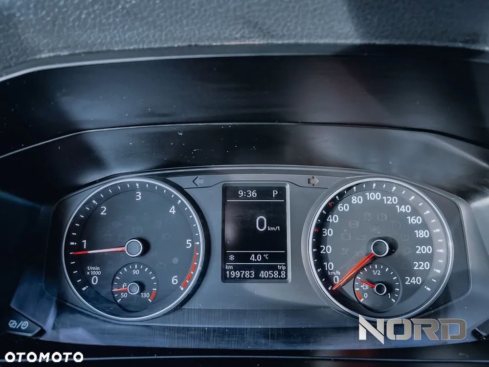 Volkswagen Transporter T6 4x4 Comfortline DSG - 24