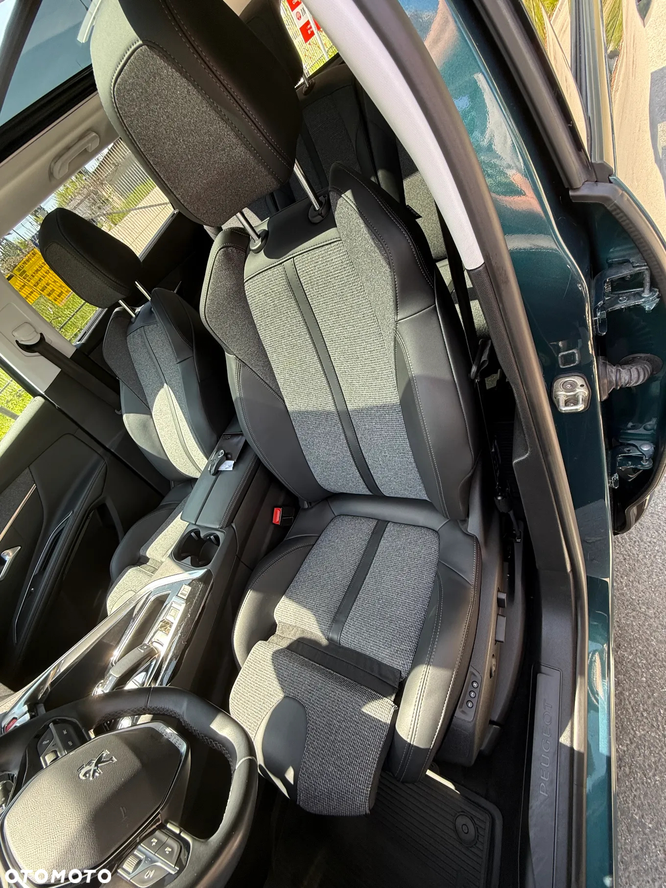 Peugeot 5008 1.5 BlueHDI Allure S&S EAT8 - 11