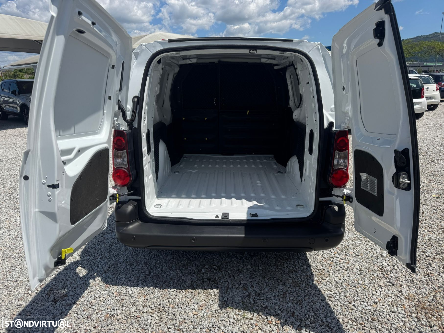 Citroën Berlingo 1.6 e-HDi L2 Club 3L ETG6 - 12