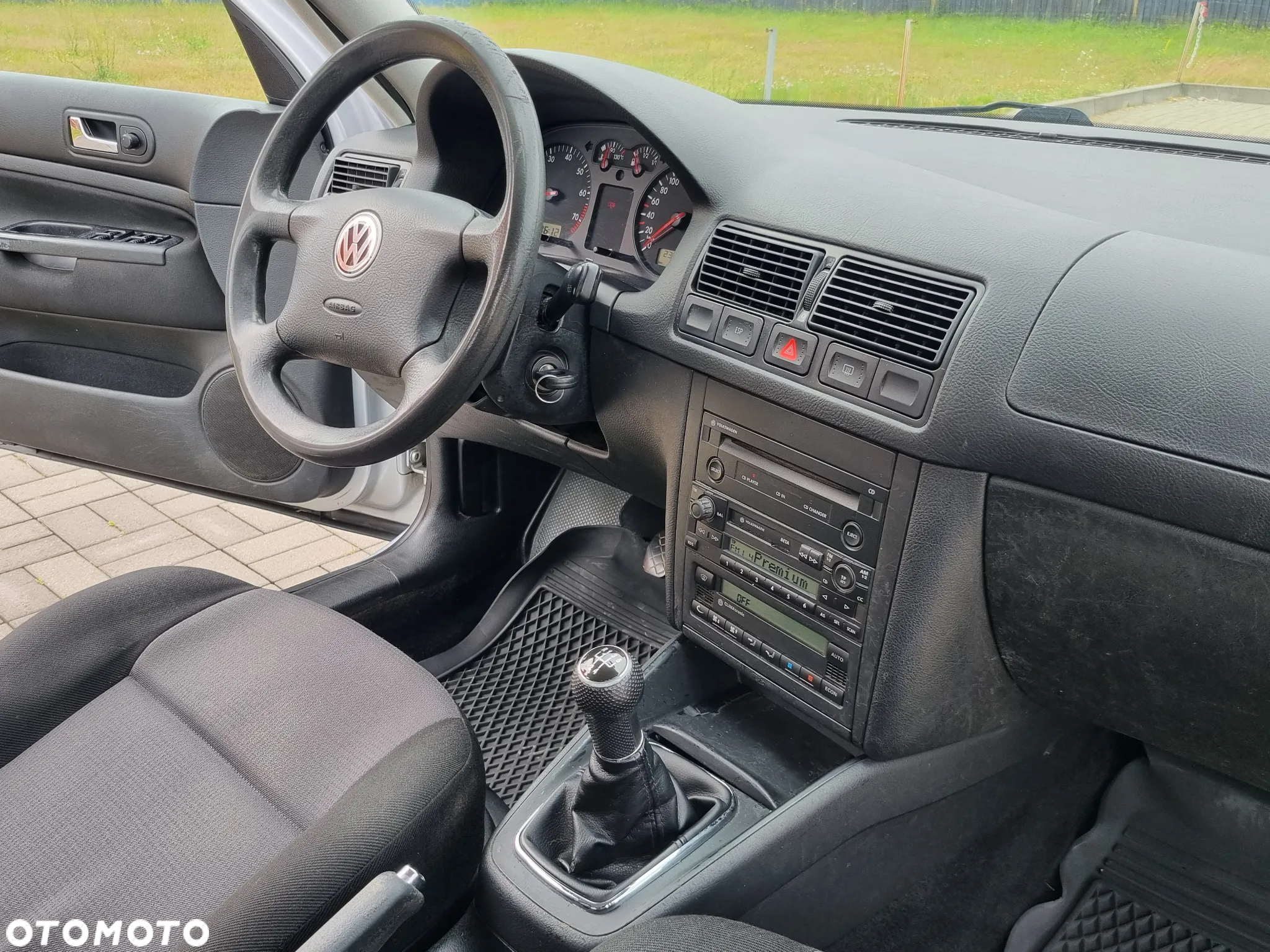 Volkswagen Golf IV 1.6 Basis - 19