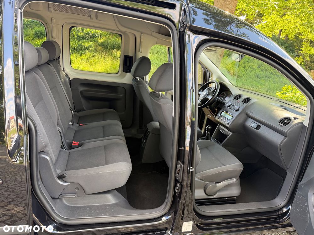 Volkswagen Caddy Maxi Comfortline BMT - 26