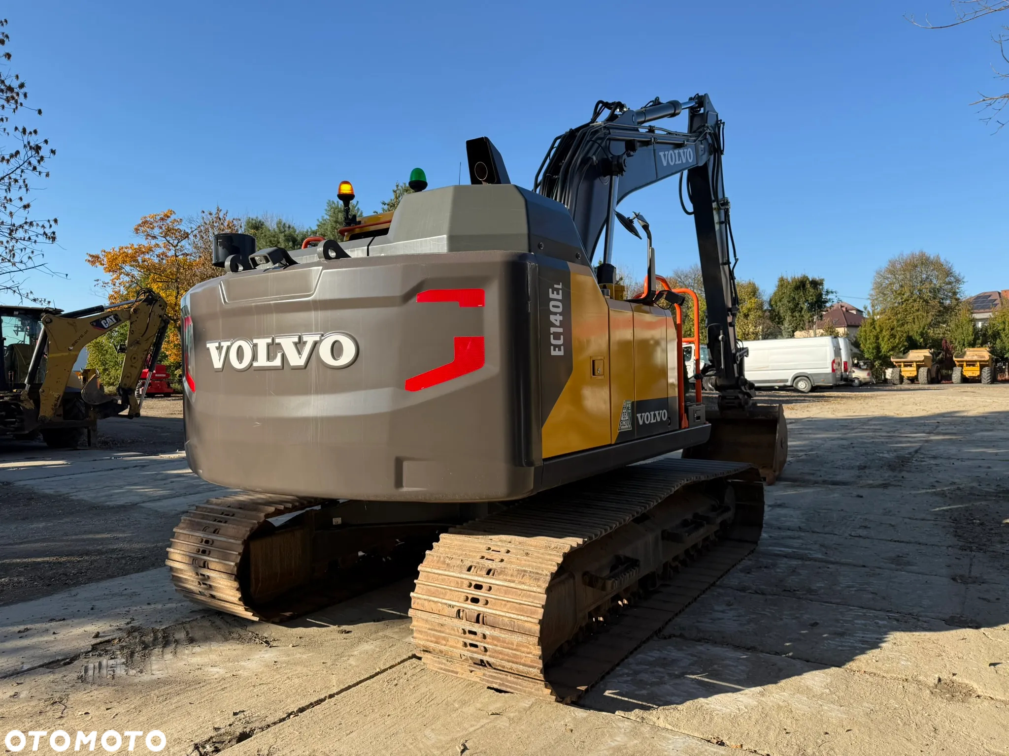 Volvo EC 140 EL - 4