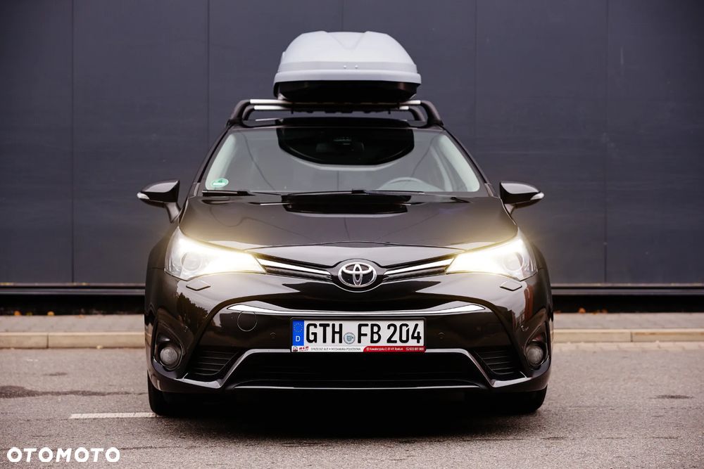 Toyota Avensis 2.0 D-4D Prestige - 12