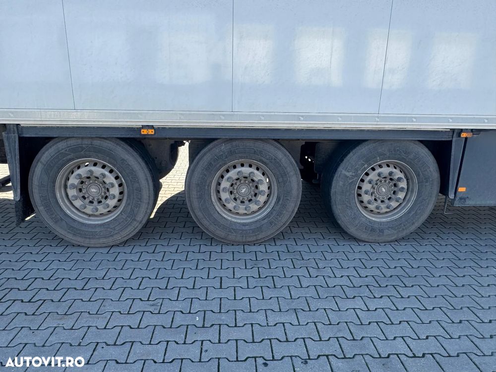 Schmitz Cargobull SKO Multitemp - 8