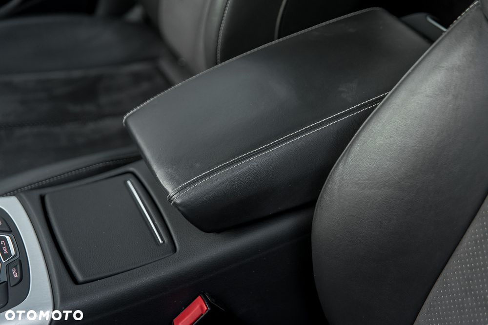 Audi A6 Avant 2.0 TDI ultra S tronic - 20