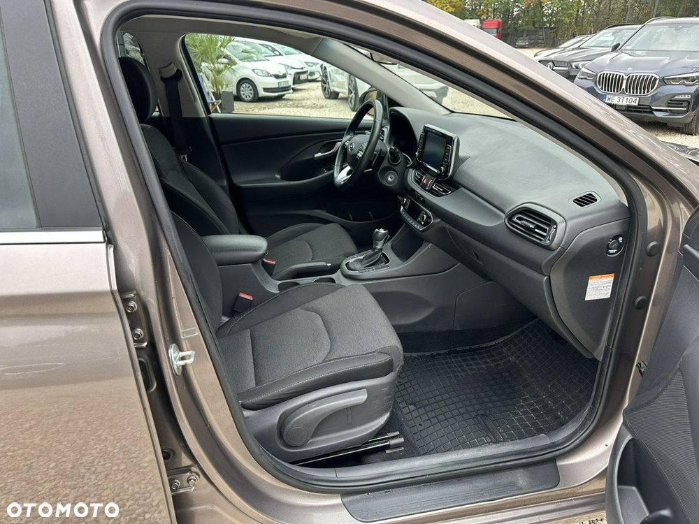 Hyundai i30 - 19