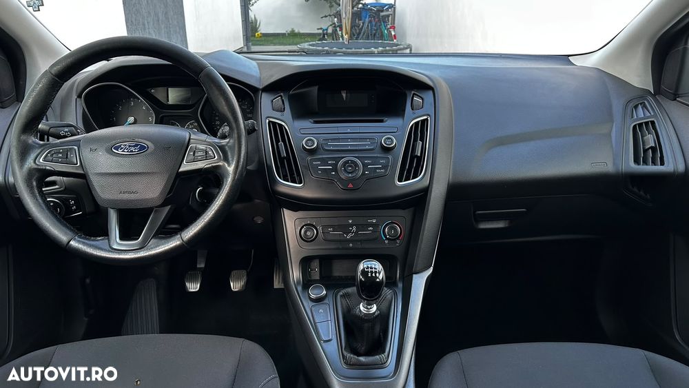 Ford Focus - 5