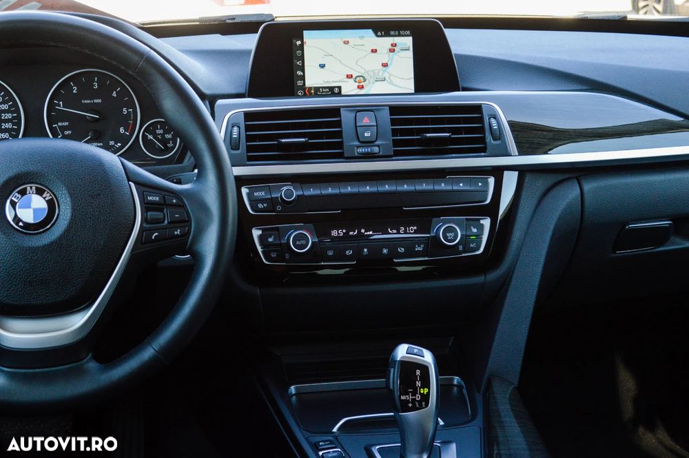 BMW Seria 3 320d xDrive Aut. Luxury Line - 36