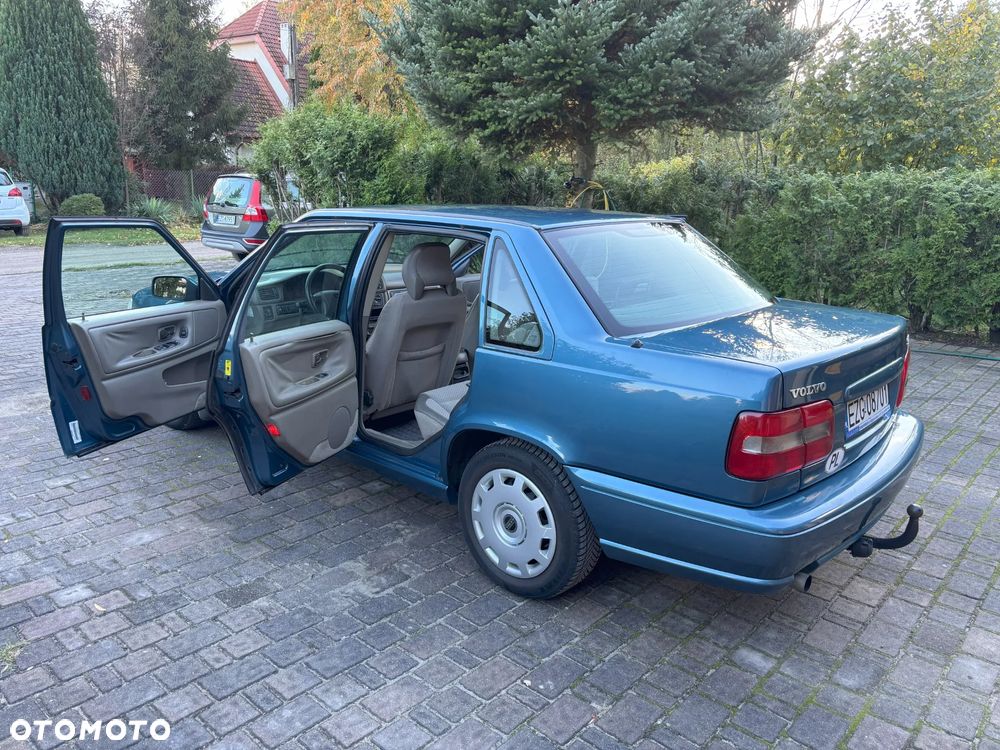 Volvo S70 2.0 - 12