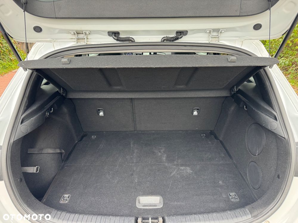 Kia Ceed 1.6 CRDi GT Line - 20