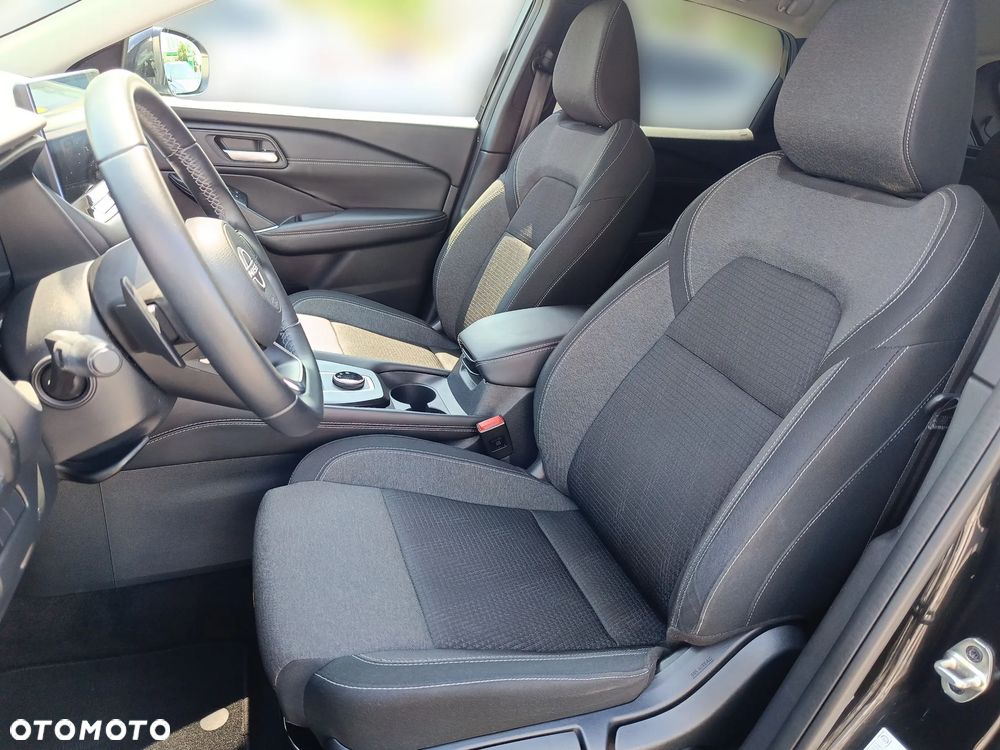 Nissan Qashqai 1.3 DIG-T MHEV 4x4 N-Connecta Xtronic - 12