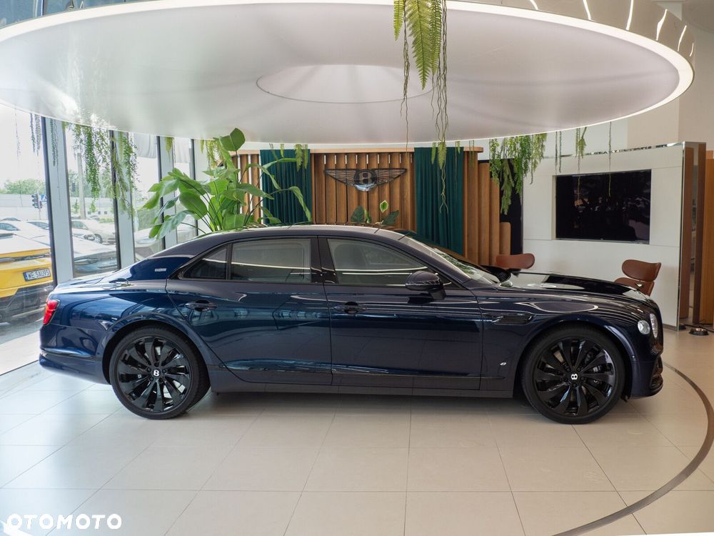 Bentley Flying Spur - 7