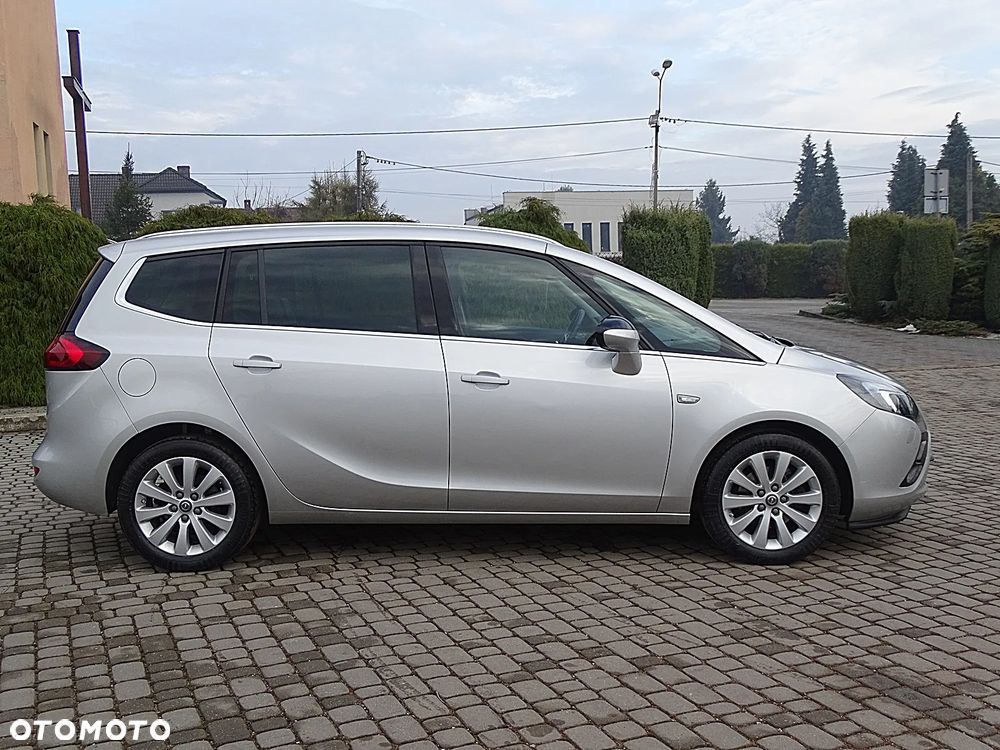 Opel Zafira Tourer 1.4 Turbo Innovation - 19