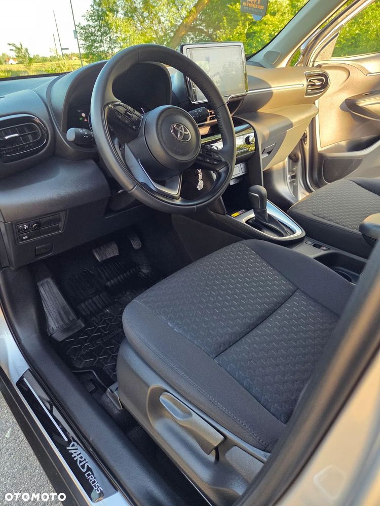 Toyota Yaris Cross - 14