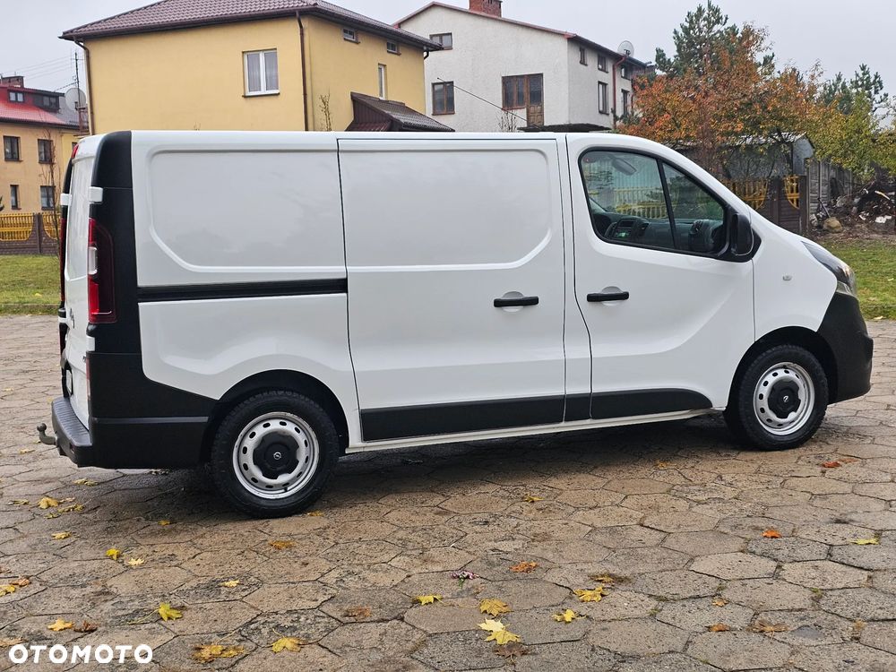 Opel VIVARO - 25