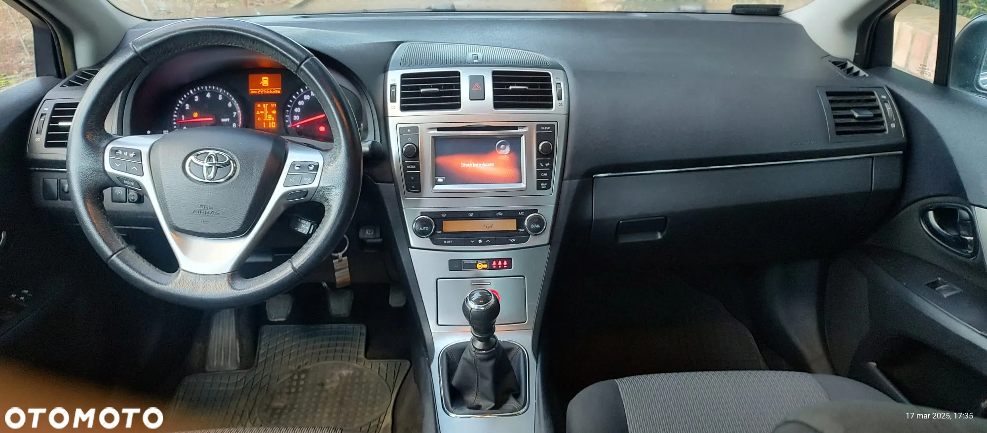 Toyota Avensis - 6