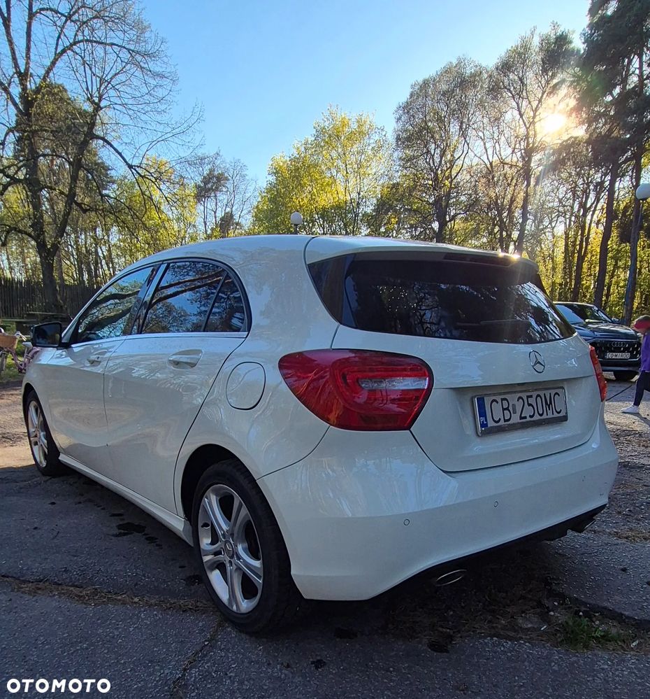 Mercedes-Benz Klasa A 180 CDI (BlueEFFICIENCY) 7G-DCT - 2