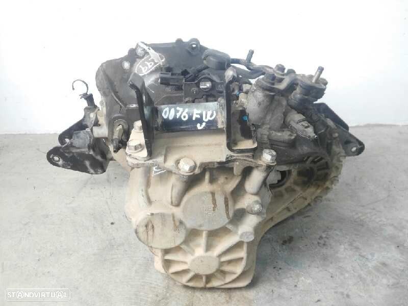 CAIXA VELOCIDADES KIA CARENS III LIMUSINA 2007 -S720J0 - 1