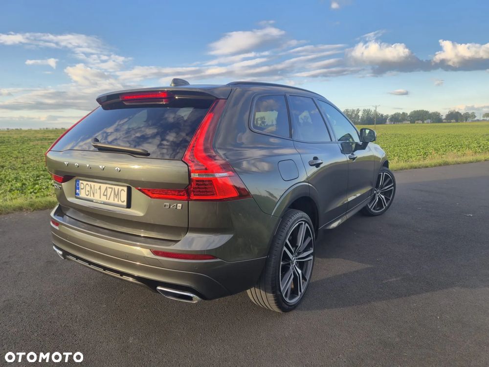 Volvo XC 60 D4 R-Design - 8