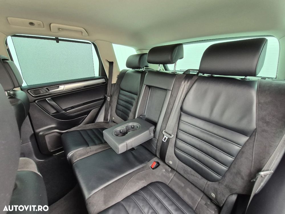 Volkswagen Touareg 3.0 V6 TDI BMT - 12