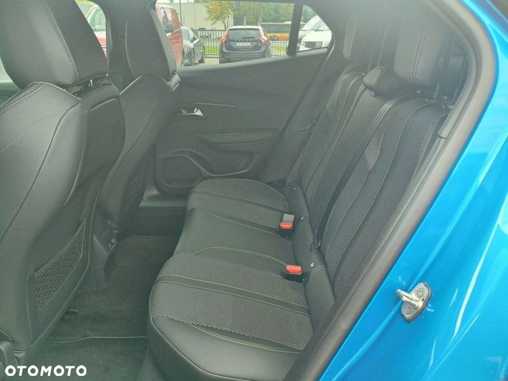 Peugeot 2008 - 10