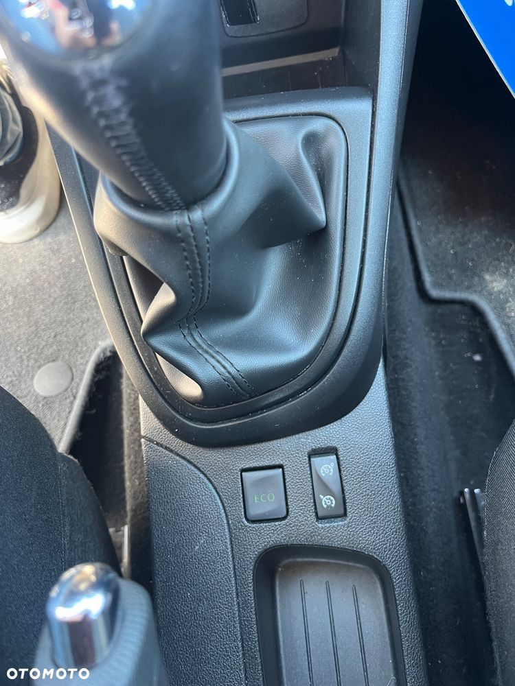 Renault Captur - 13